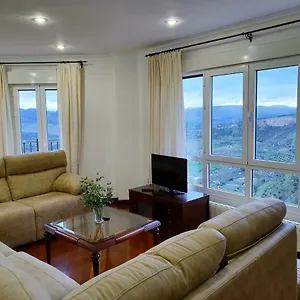 https://views-luxury-in-old-town.es-andalucia.com
